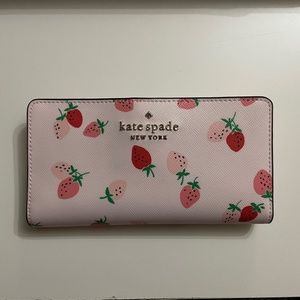 Kate Spade New York Staci Wild Strawberry Large Slim Bifold Wallet Pink Leather